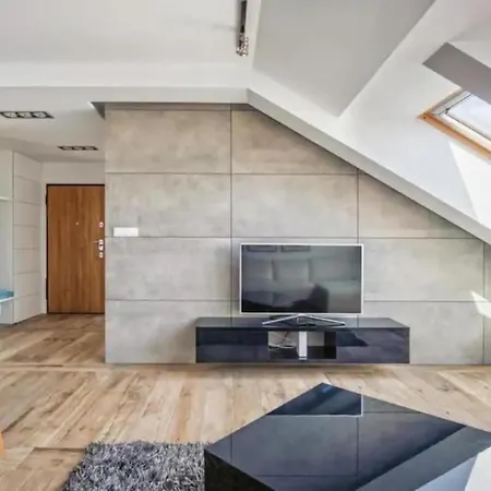 Close-golden - Cozy And Bright - Great Location &swietej Barbary 아파트 *