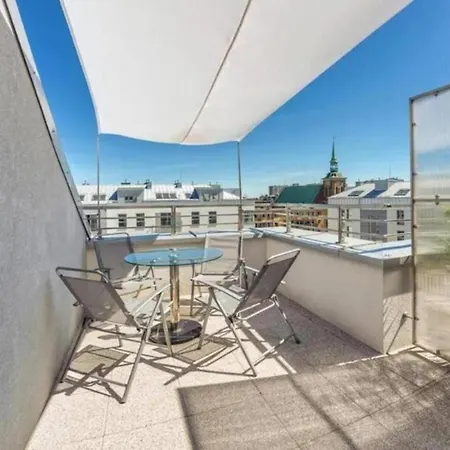 Close-golden - Cozy And Bright - Great Location &swietej Barbary 아파트