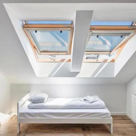 Close-golden - Cozy And Bright - Great Location &swietej Barbary Appartement *