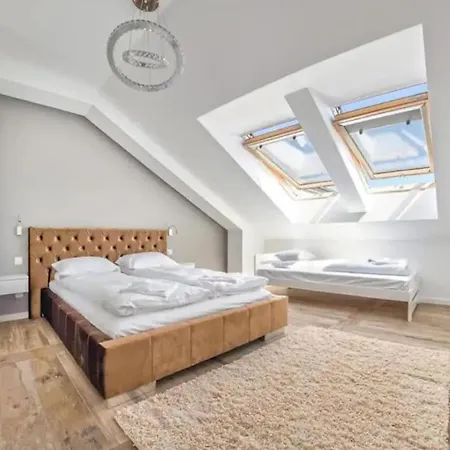 Appartement Close-golden - Cozy And Bright - Great Location &swietej Barbary *